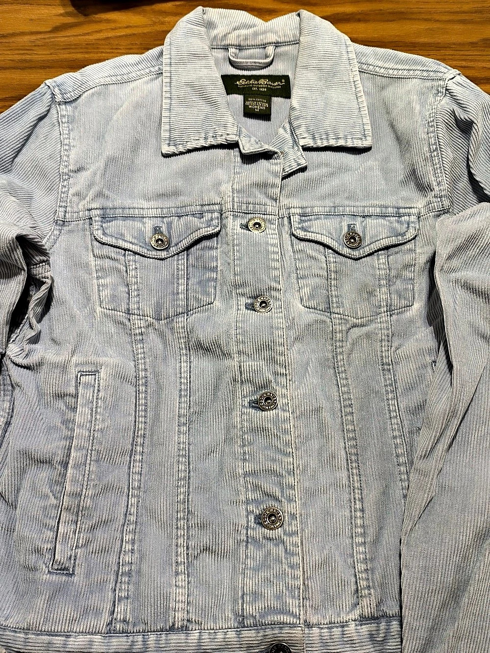 Eddie Bauer Women's Textured Denim Jacket in Blue Size Medium